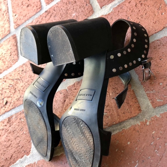 ๐๐ฅ๐ฅMax Studio!! Black Microsuede Sandals - Sz 8M - Excellent Condition! - Picture 7 of 15